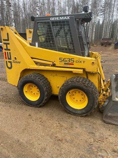 gehl skid steer oil capacity duetz|gehl 5635 skid steer.